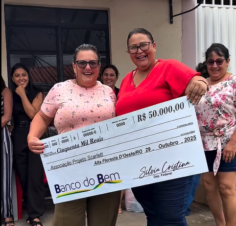 Com apoio da vereadora Tia Fia (MDB), associação em prol de pessoas com câncer recebe R$ 50 mil