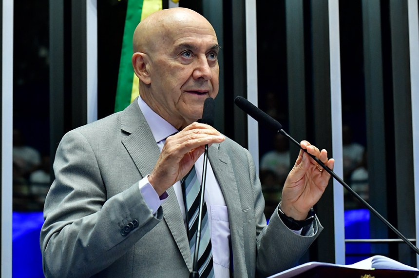 Senador Confúcio Moura cobra suspensão imediata da desintrusão em Alvorada do Oeste e articula solução para famílias afetadas