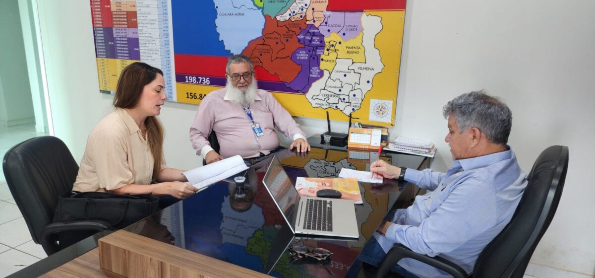 FUG-RO e UNIR debatem parceria para encontro nacional universitário